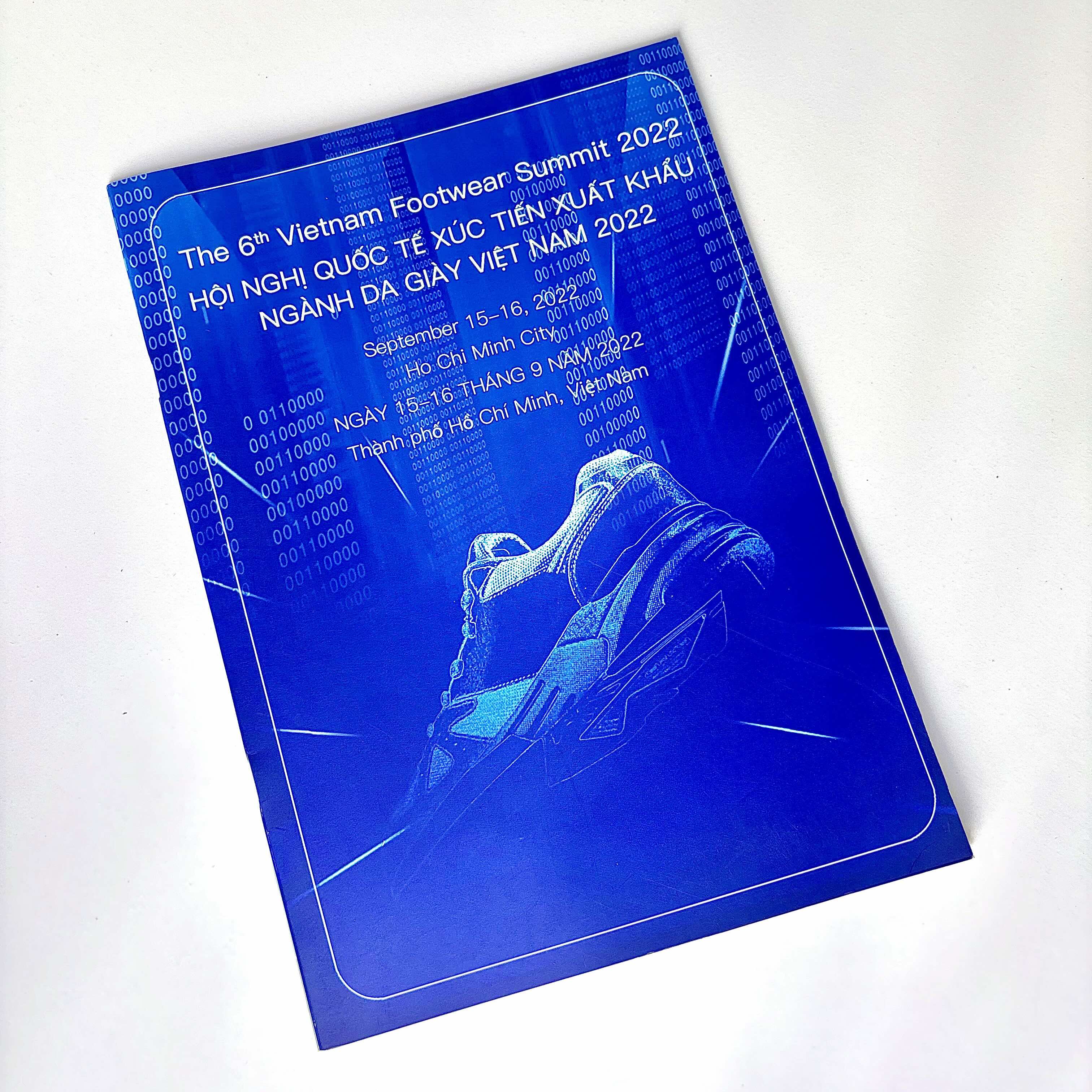 Catalogue màu xanh dương